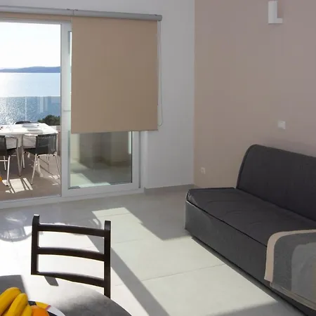 Medvidovic Apartment